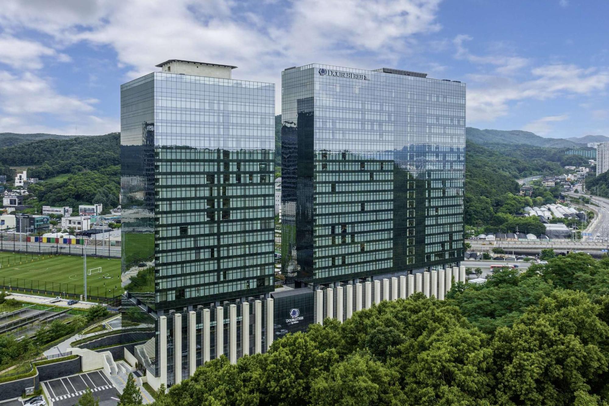 Hotel Doubletree By Hilton Seoul Pangyo Seongnam Esterno foto