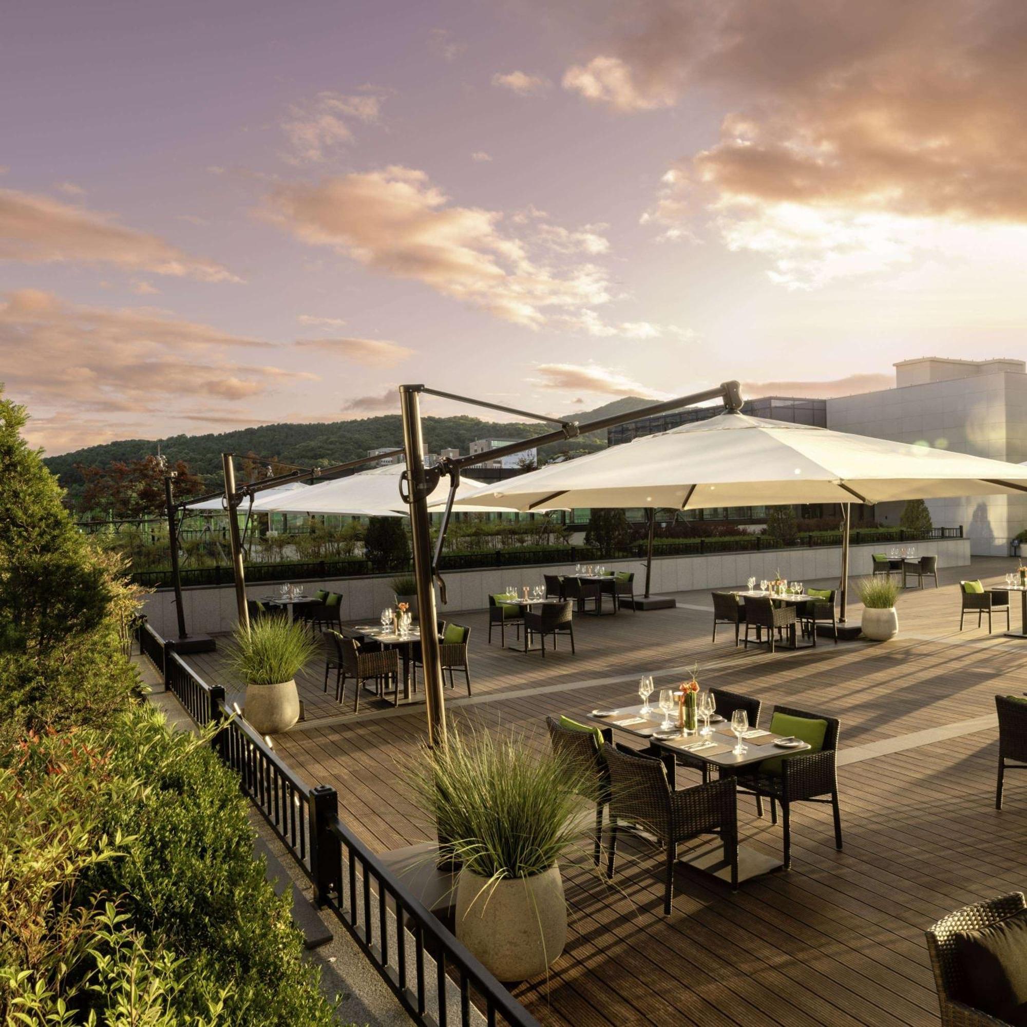 Hotel Doubletree By Hilton Seoul Pangyo Seongnam Esterno foto